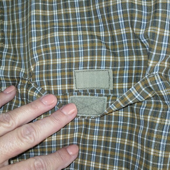 MENS TILLY BRAND PLAID BUTTON DOWN, BROWN AND GREEN, LONG SLEEVE, LARGE - Picture 5 of 6